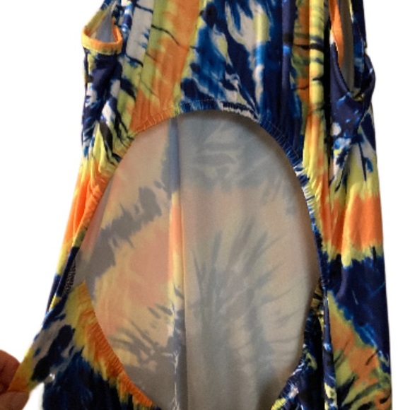 NWT Rebdolls Vibes Tie Dye Mermaid Maxi Dress with Razorback & Back Cutout - Picture 3 of 14